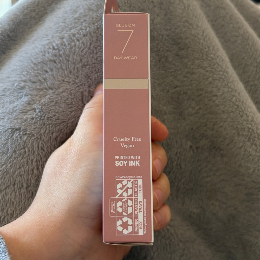 KISS Bare But Better Premium Press-on Nails - Mocha   impress beauty fake - Picture 6 of 7